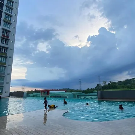 Mahkota Valley Pool View Studio Suite Kuantan Exterior photo